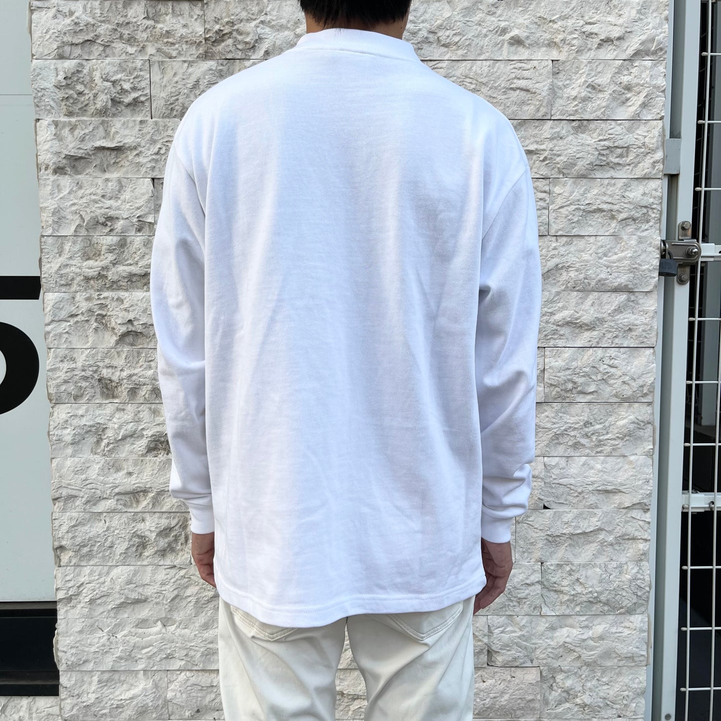 モックネックTシャツ ホワイト