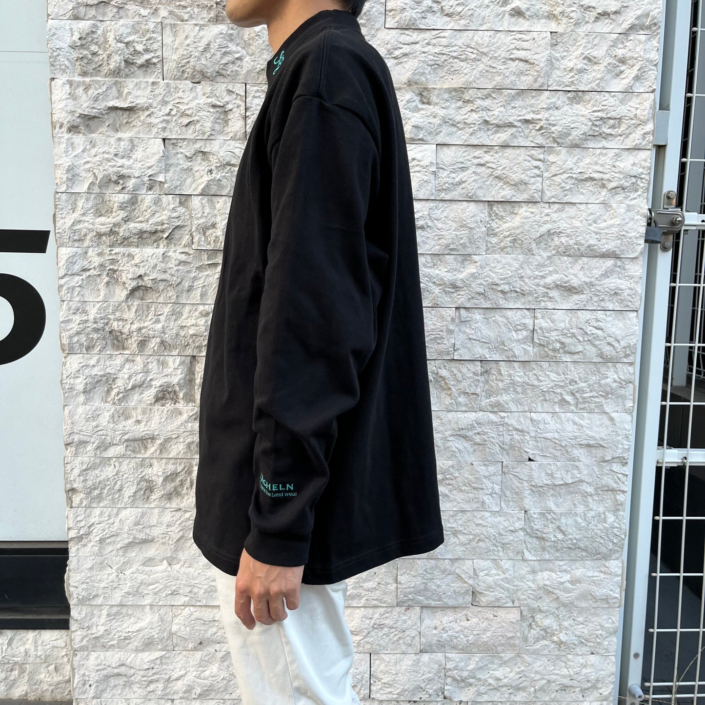 モックネックTシャツ ブラック